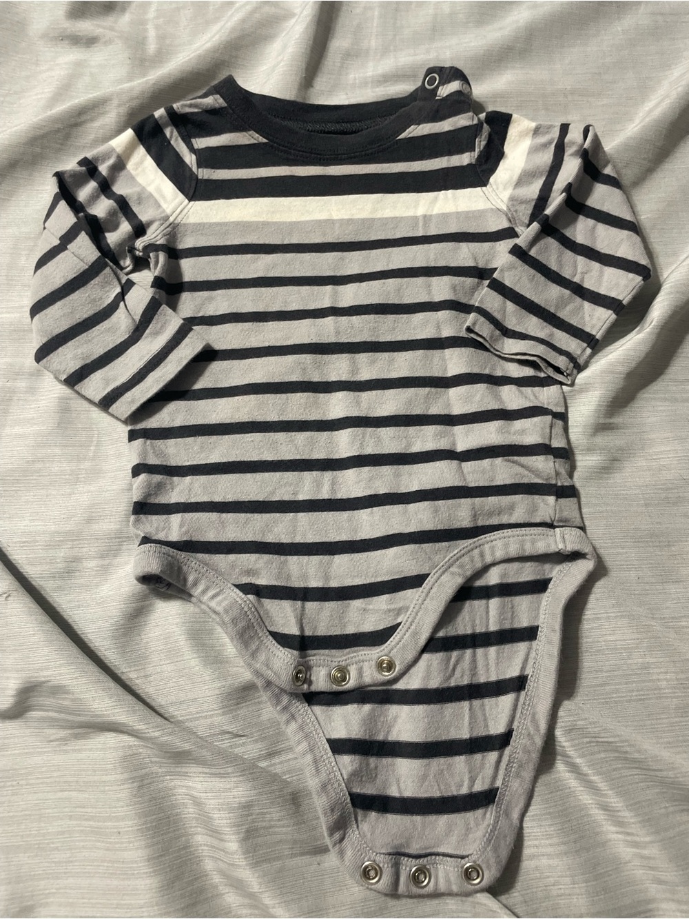 Baby bundle 9-12 months - Picture 2 of 16